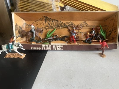 Timpo Wild West Cowboys e índios com caixa original alguns danificados RARO!! - Imagem 1 de 4