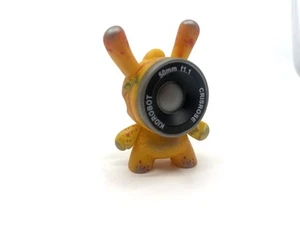 Drone Kidrobot Dunny 2013 Sideshow Observation amarillo de Cris Rose 3 pulgadas Chase - Imagen 1 de 2