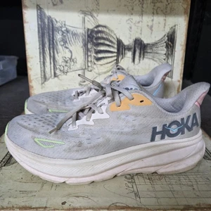Größe 10,5b – Hoka One One HOKA Clifton 9 Vanilla Astral Damenschuhe Laufen  - Bild 1 von 20