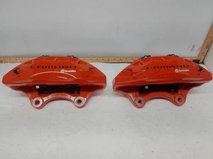 Pair Front Opt J55 Brembo Brake Calipers 4 Piston from 2023 Camaro 11790245 - Picture 1 of 5