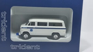 Trident 90298 US Cars Chevrolet Van FBI Police 1/87 - Picture 1 of 1