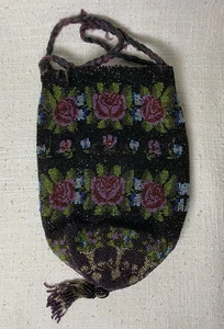 Alte Perlenstickerei Rosen Geldkatze 15x20,5/27,5cm - Bild 1 von 3