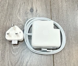 Apple MacBook Air 11"13" 2012, 2013, 2014, 2015, 2017 2018, A1435 60W T Charger - Picture 1 of 3