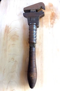 Antiguo Erie Tool Co. Hawk Bill Doble Mandíbula Ajustable Tubo Mono Llave EE. UU. - Imagen 1 de 3
