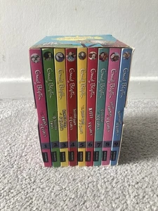 There's Trouble at St Clares Box Set, 9 Books, Enid Blyton - Imagen 1 de 17