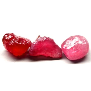 33.45Ct. Natural Gemstone Ruby Rough Pinkish Red Color Mine Mozambique Sparkling - Picture 1 of 7