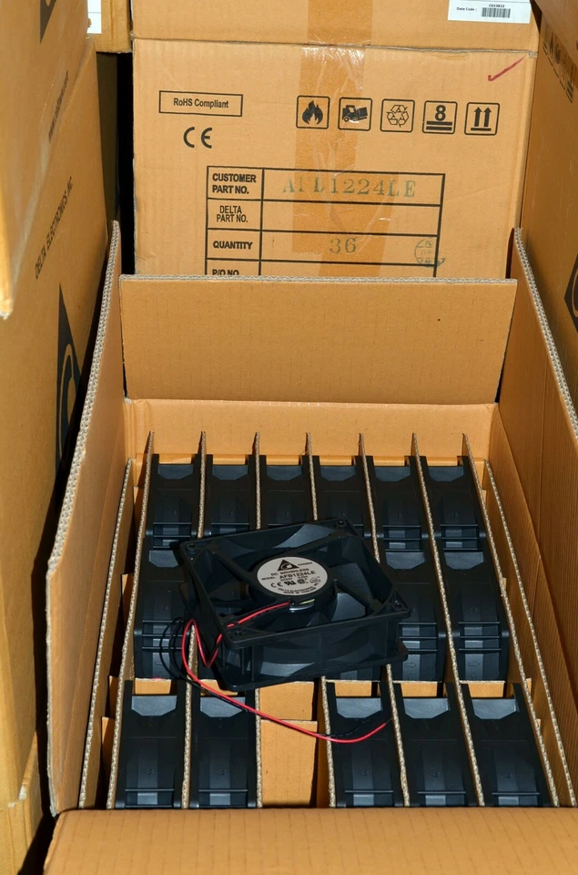 Delta 24V DC Fan 120mm x 120mm x 38mm Quiet 85 CFM AFB1224LE (Genuine / New) - Image 1 of 3