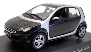 Schuco 1/43 Scale Model Car 0021091 - 2004 Smart Forfour - Jet Black - Picture 1 of 5