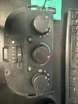 Chevrolet Uplander 2008 controlador de aire acondicionado térmico C60 25783273 OEM 05-09 Foto 1 de 3