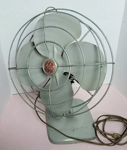 Vintage GE General Electric FIIS125NO32 Oscillating Fan. Made in the USA. Tested - Picture 1 of 8