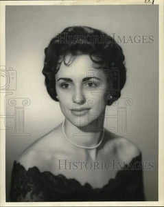 1961 Pressefoto New Orleans FBI Field Office Mitarbeiterin Maude Jean Weiss. - Bild 1 von 2