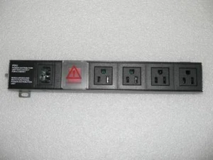 USA PDU 250V / 10A, 4x NEMA 5-15 Buchse, 1x C14 Stecker, ORT-USA10-4-SH-C1410-1 - Bild 1 von 1