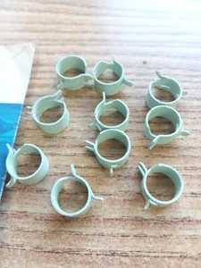 FORD *10 STEERING BOOT CLIPS 1981-89 ESCORT, LYNX, EXP & LN7  E1FZ-3K663-A - Picture 1 of 3