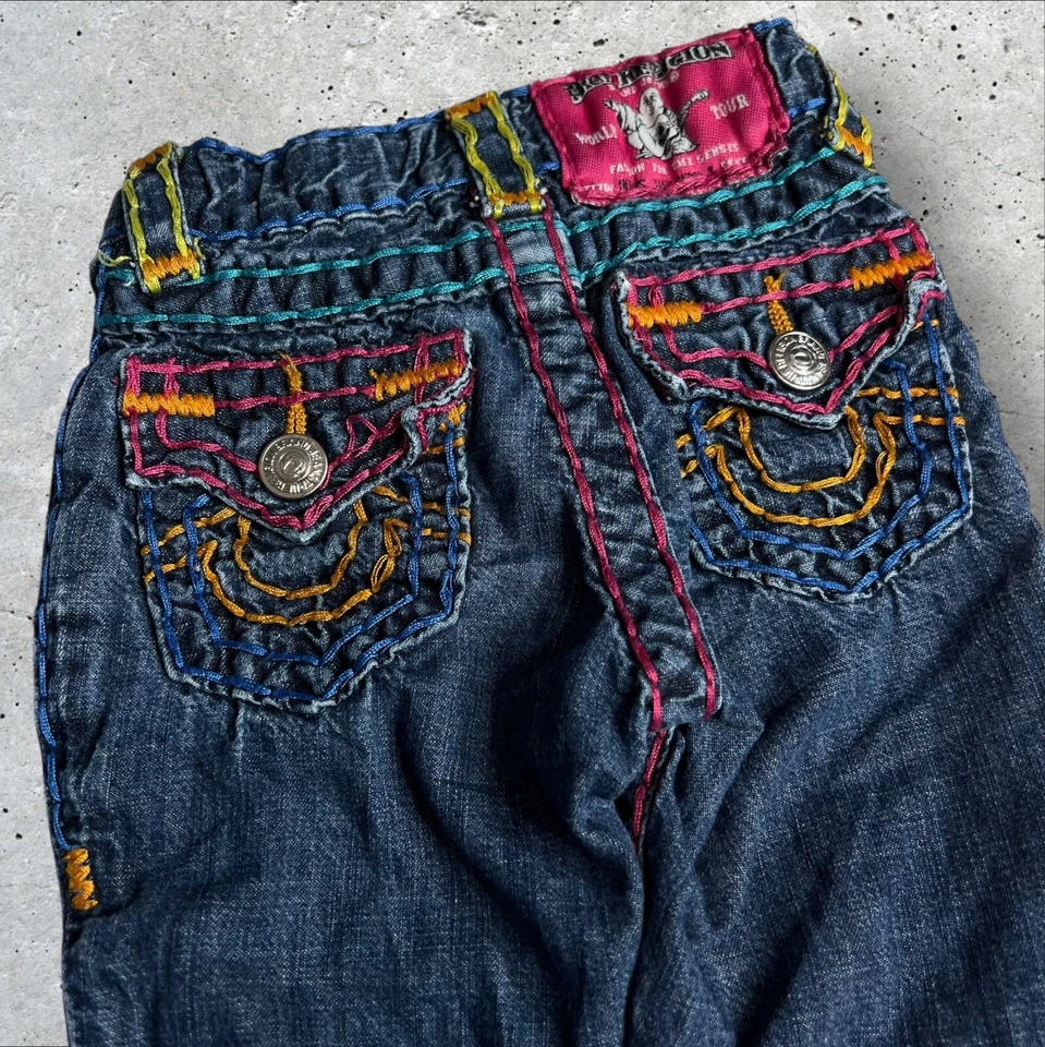 Jeans True Religion feminino Julie Rainbow Super T tamanho 12/18 meses - Imagem 1 de 4