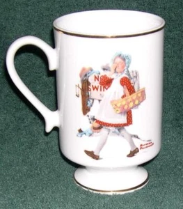 "Hide Your Eyes" Taza de Porcelana Norman Rockwell, Danbury como Nueva (1981) - Imagen 1 de 1