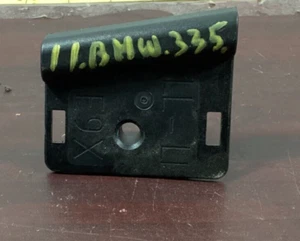 BMW 335I 2009-2011 consola central delantera izquierda soporte lado conductor OEM. - Imagen 1 de 7