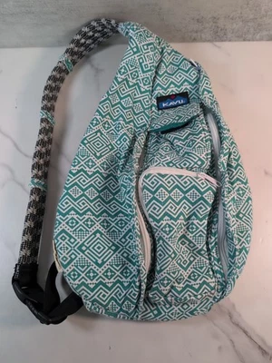 Bolso Bandolera KAVU Cuerda Patrón Geométrico Verde Azulado Boho Mochila de Hombro Foto 1 de 4