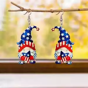 Pendientes colgantes de acrílico con temática de bandera americana de gnomo - Imagen 1 de 3
