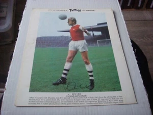Tarjeta de té de fútbol americano IAN URE ARSENAL Y ESCOCIA retrato 10" x 8" Typhoo BUENA - Imagen 1 de 3