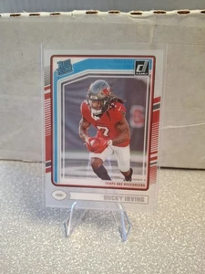 Bucky Irving 2024 Panini Clearly Donruss Rated Rookie Buccaneers - Bild 1 von 2