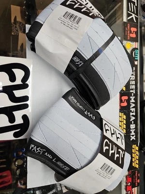 BICICLETA BMX PLEGABLE Walsh CULT Rápida y Suelta Neumáticos Blancos Ajuste 20''x2.4'' PAR GT ¡NUEVA! Foto 1 de 4