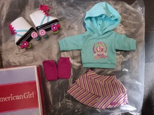 American Girl Puppe Rollschuh Set, gebraucht, komplett, ausgemustert - Bild 1 von 2