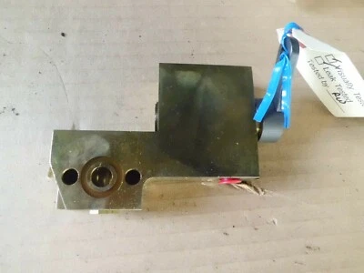 CUMMINS VÁLVULA CIERRE COMBUSTIBLE 3803551 / VERS.NR. 2815-01-126-9366 Foto 1 de 2