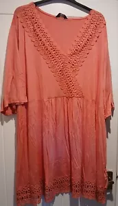 Ladies Plus Size Top 38-40 - Picture 1 of 3