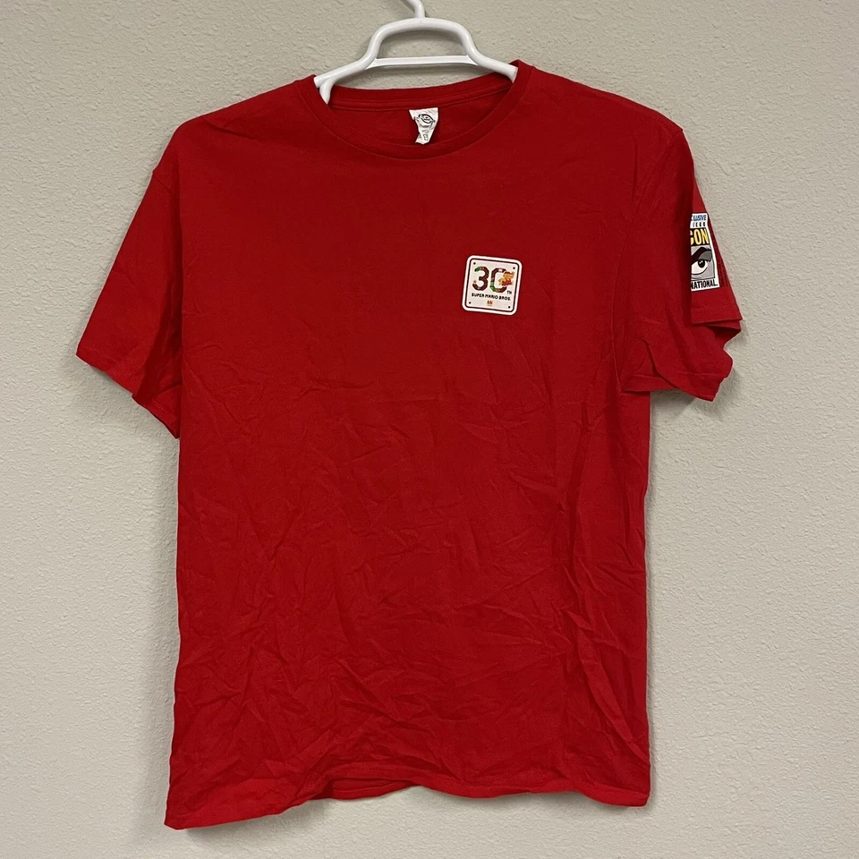SDCC 2015 Exclusiva Super Mario Bros 30 Aniversario Nintendo Camisa Roja Talla L Foto 1 de 2