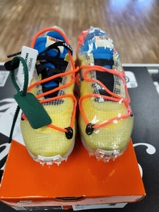 Off-White Vapor Street "Tour Yellow" Gr. 5 Neu in der Hand - Bild 1 von 4