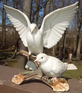 HOMCO Masterpiece Porcelain Home Interior White Doves Love Bird Fig 1985 w/ COA - Picture 1 of 13