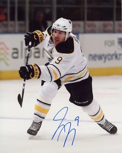 DEREK ROY SIGNED 8X10 PHOTO PHOTOGRAPH BUFFALO SABRES COA - Picture 1 of 1