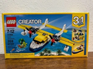 LEGO 1064 Island Adventures - Used (100% Complete) - Picture 1 of 2