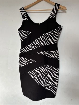 Vestido Bodycon Modo Animal Print tamanho 14 - Imagem 1 de 3