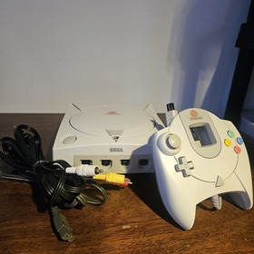 SEGA Dreamcast HKT-3020 Home REV 1 Console - White