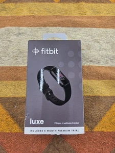 Fitbit Luxe Fitness/Wellness Tracker GPS Stress Management Black/Graphite - Picture 1 of 6