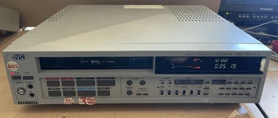 JVC BR-S600E Professional SVHS-Videorecorder PAL - geprüft vom Händler - Bild 1 von 4