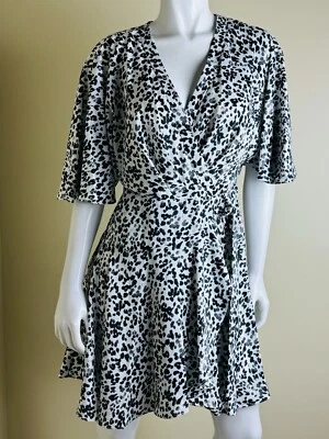$128 BCBGeneration Women’s Dress Size 4 Cheetah Print. (B.60) - Image 1 of 4