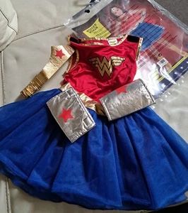 Wonder Woman Superhero Costume Age 3-4 - Picture 1 of 3