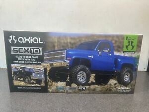 Axial 1/10 SCX10 III Base Camp 1982 Chevy K10 4X4 RTR Blue AXI03030T1