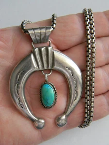 Vtg. Navajo Sterling Silver Turquoise Naja Pendant & 22" Round Box Chain 73.5Gr - Picture 1 of 13