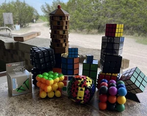 Lot Of 18 Rubiks Cube And Brain Teaser Puzzles Games - Picture 1 of 14