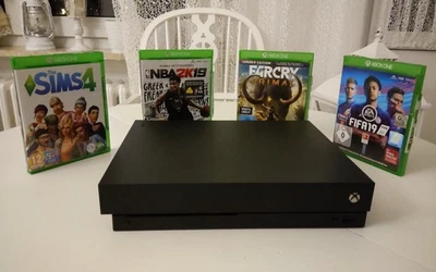 Xbox One X 1TB mit Controller & 4 Spielen – gepflegt, voll funktionsfähig! - Bild 1 von 4