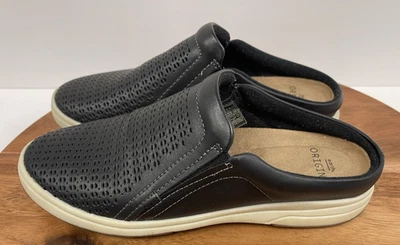 Zuecos sin cordones Earth Origins de cuero perforado Emilia negros talla 7,5 Foto 1 de 4