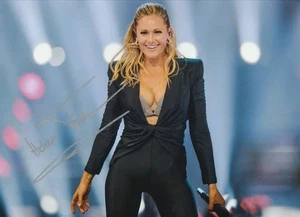 Helene Fischer handsigniertes 7x5 Zoll Foto Musik - Bild 1 von 1