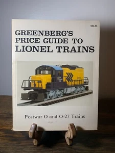 Greenberg's Price Guide to Lionel Trains 1945-1982 by Bruce C. Greenberg 1982 - Picture 1 of 12