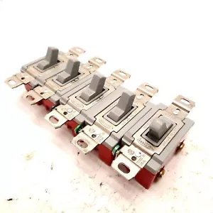 Lot of 5 Hubbell HBL1221GY Single Pole Toggle Switches 20A 120-277VAC - Picture 1 of 4