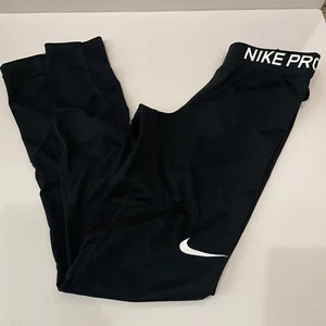 Nike Pro Mujer Pequeñas Dri-Fit Capri Longitud Compresión Leggings Negras XS - Imagen 1 de 5