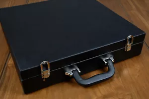"Caja de almacenamiento de cuero negro para tablero de ajedrez de hasta 15"" y piezas de ajedrez de hasta 3,0" - Imagen 1 de 10