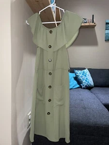 Green Off the Shoulder Sundress - Picture 1 of 6